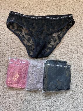 NWT 4 Pair of Lace Finetoo Panties Women medium